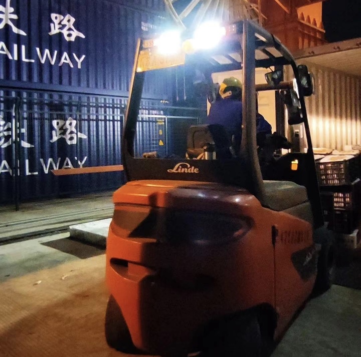 疫情牽動(dòng)你我，轎鐵冠暉供應(yīng)鏈，與“滬”同行，共克難關(guān)